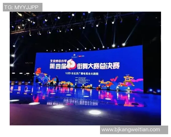 深圳街舞队默契配合探秘:舞动城市节奏与团队精神的完美结合 深圳街舞队默契配合探秘:舞动城市节奏与团队精神的完美结合