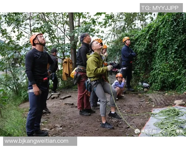 重庆攀岩队在城市马拉松中的奋进之路与突破成就全景回顾 重庆攀岩队在城市马拉松中的奋进之路与突破成就全景回顾